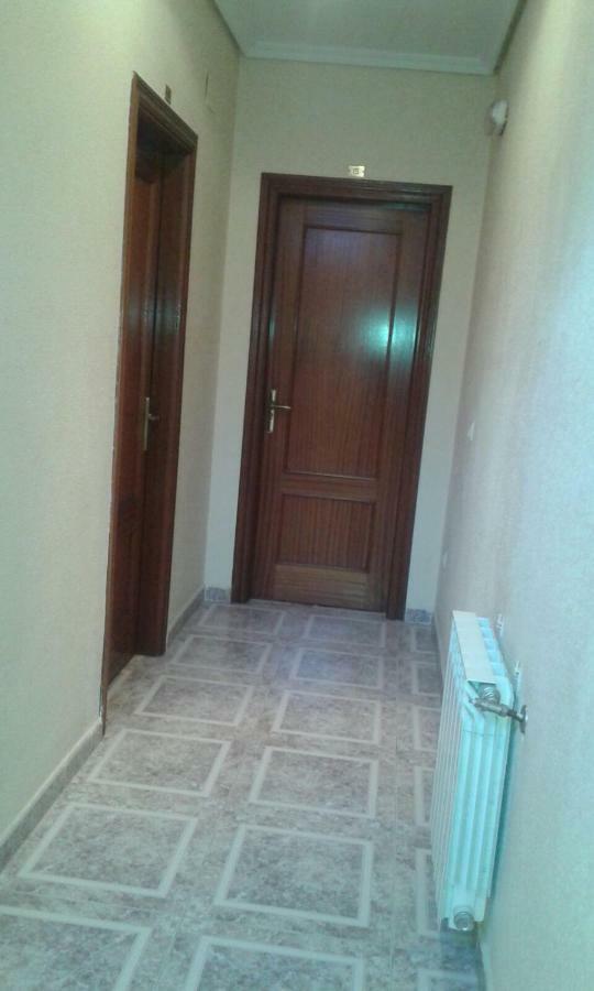 Hostal Avila Оканья Экстерьер фото