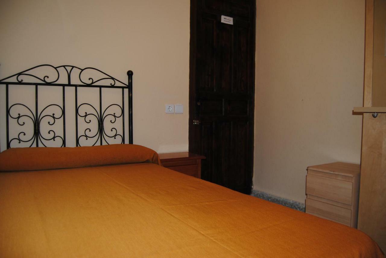 Hostal Avila Оканья Экстерьер фото